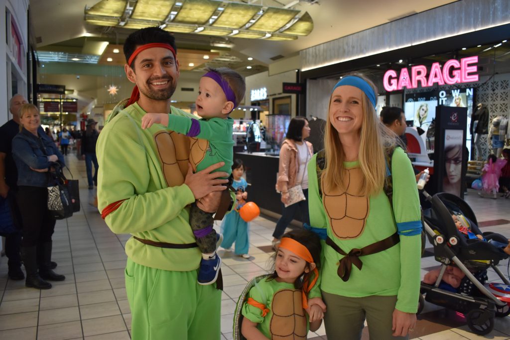 Families celebrate Halloween at Alderwood Mall Lynnwood Times