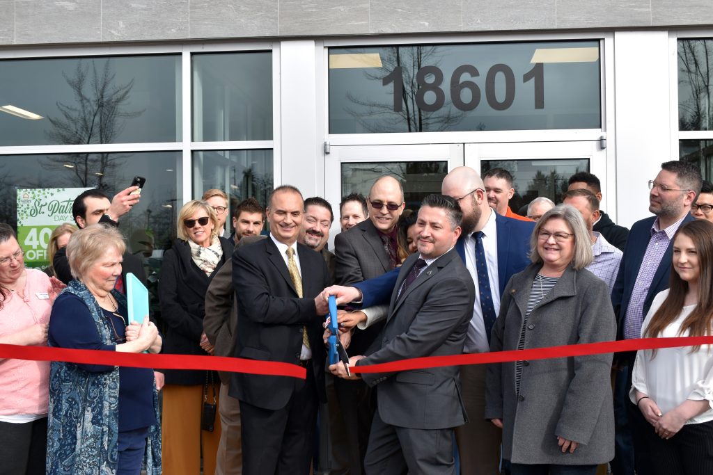 Ashley Furniture HomeStore celebrates grand opening - Lynnwood Times