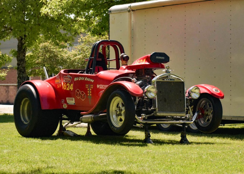 Meadowdale car show