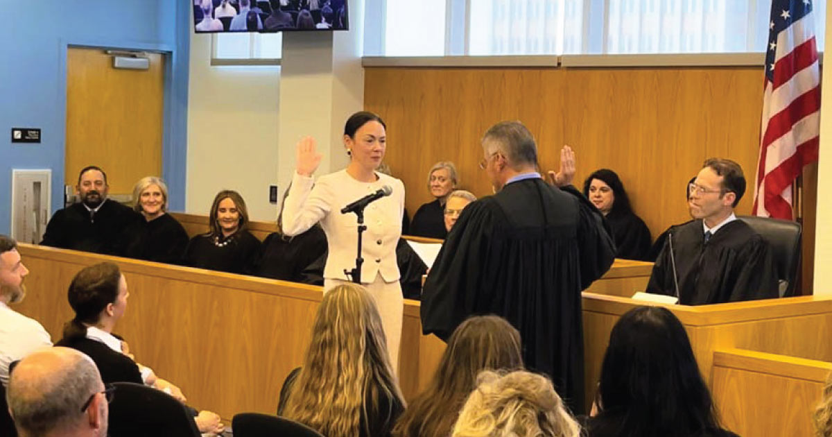 Snohomish County’s newest Superior Court Judge is sworn in by Chief