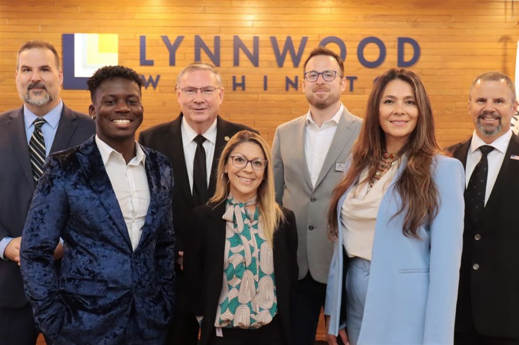 lynnwood city council