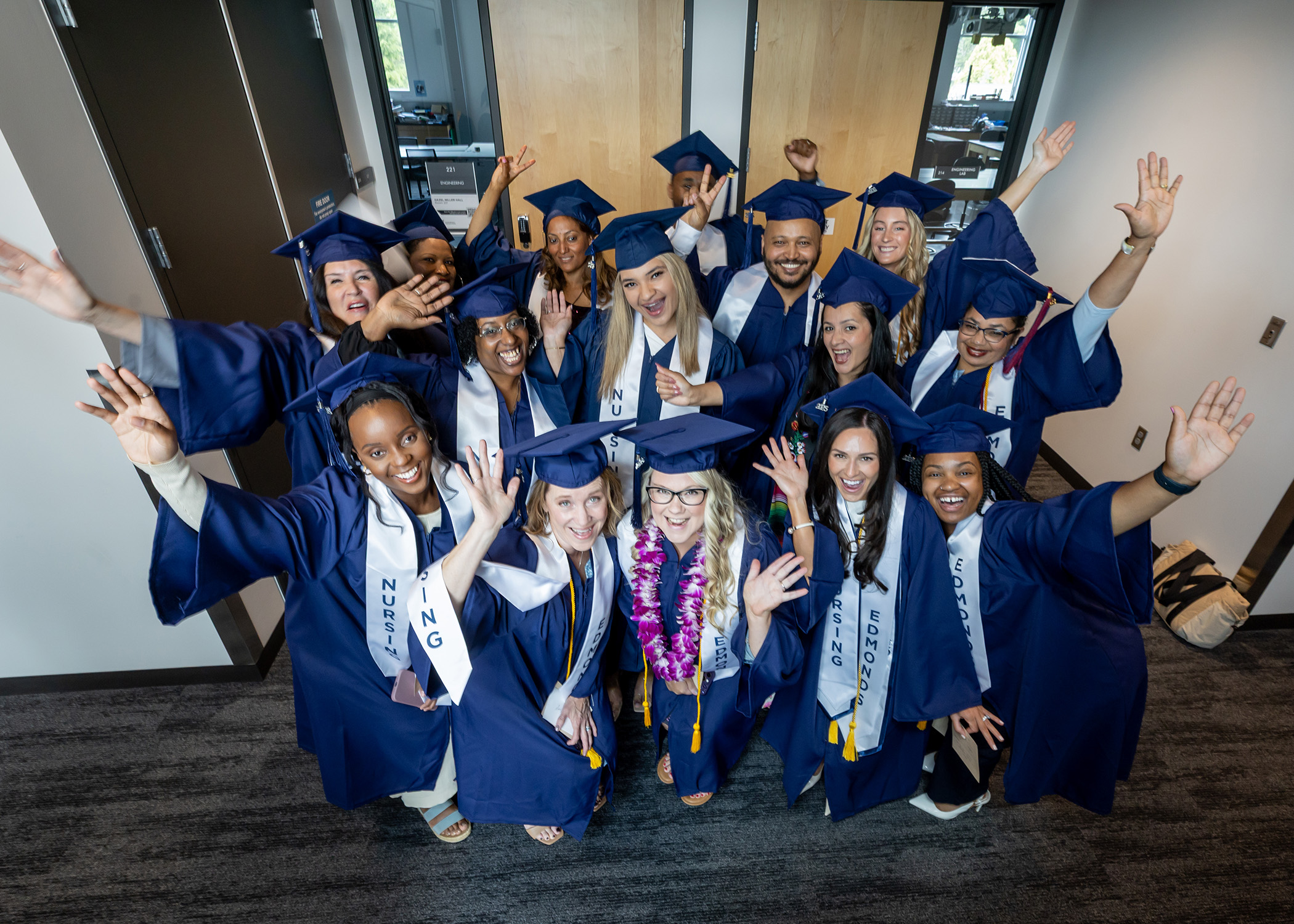Edmonds College celebrates 2025 commencement - Lynnwood Times