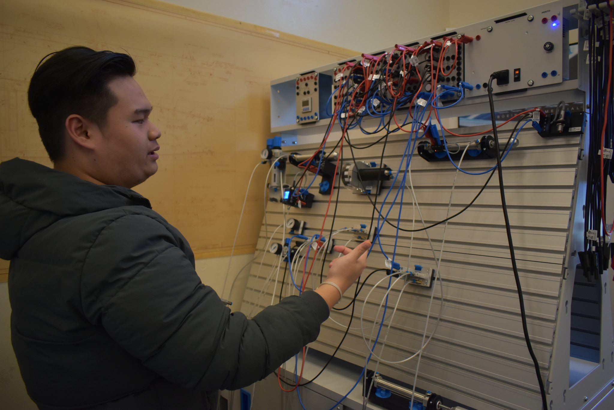 AMSC’s Robotics and Manufacturing program begins second cohort this ...