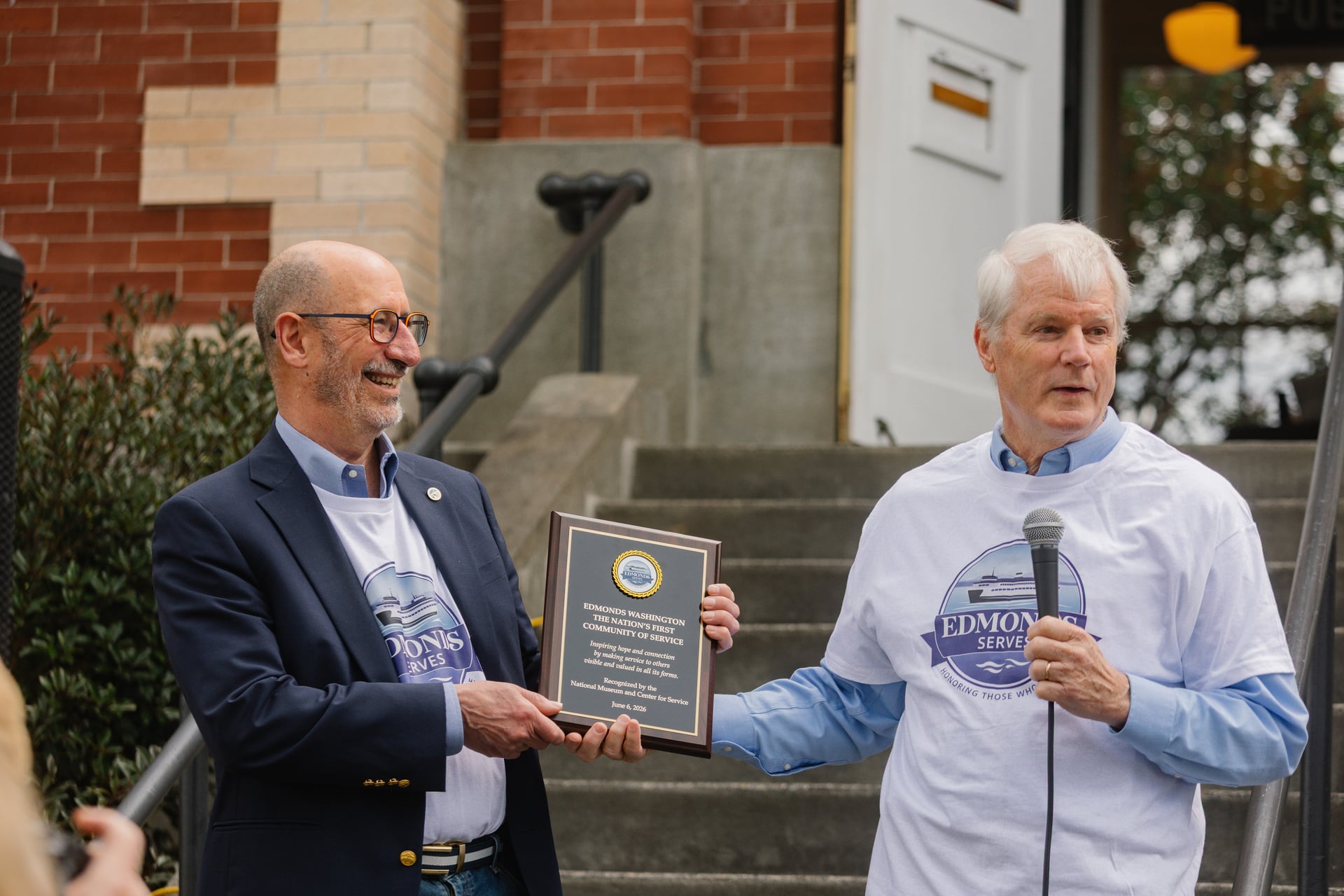 Edmonds first U.S. city to be designated a “Community of Service”