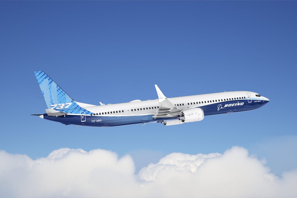 737 MAX